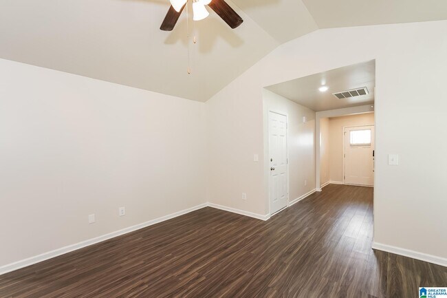 Building Photo - 29 River Birch Ln