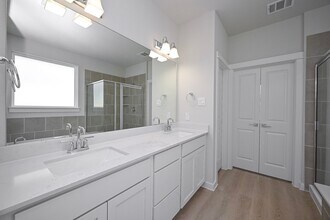 Building Photo - 33019 School Hl Rd