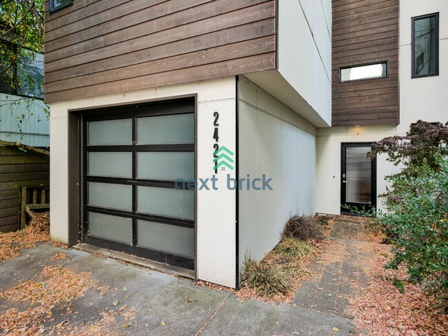 Foto del edificio - Stand alone modern townhouse in Ballard