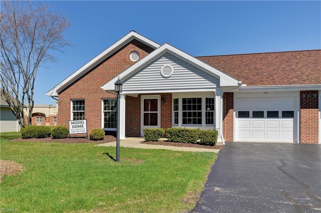 9111 Sharrott Rd Unit 410, Poland, OH 44514 Condo for Rent in Poland