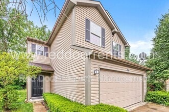 Building Photo - 10857 Cedar Pine Dr
