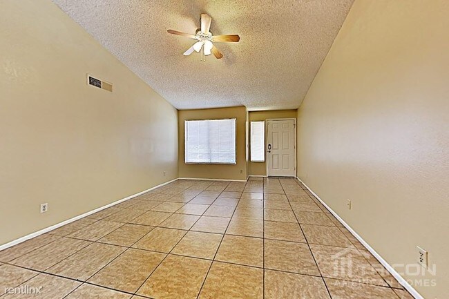 Building Photo - 8519 N 55th Ave