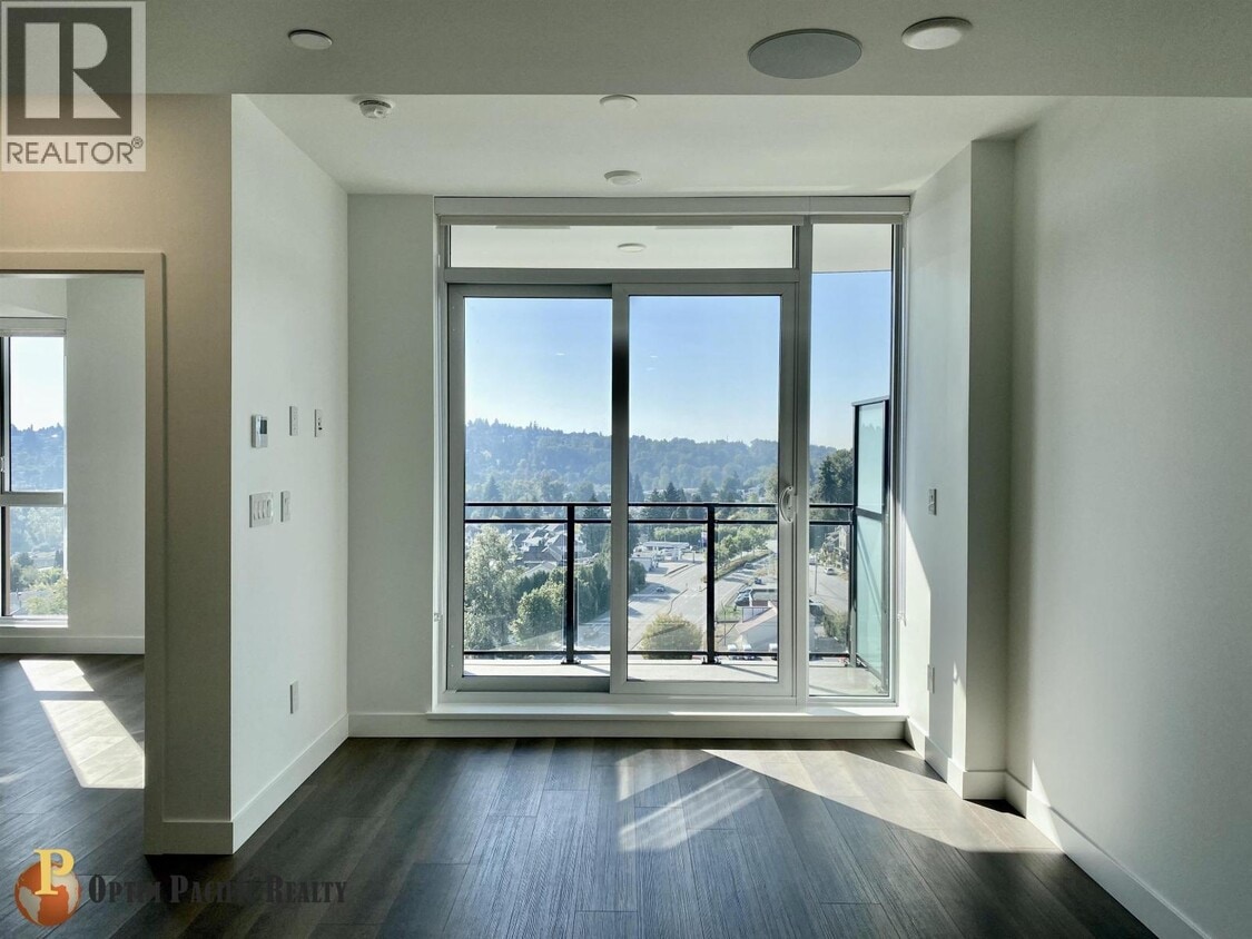 Primary Photo - 901 Lougheed Hwy.