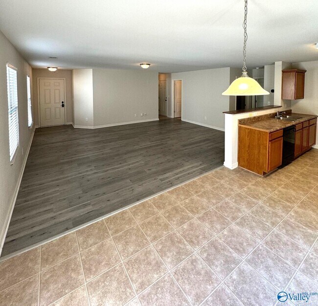 Foto del edificio - 29962 Westfield Dr