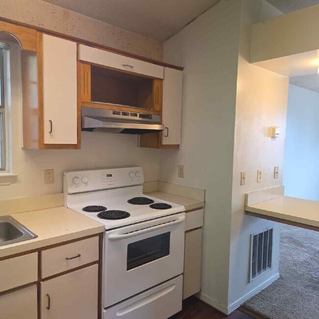 Foto del edificio - 943 Central Ave