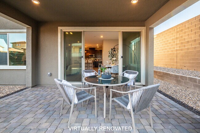 Foto del edificio - 11832 Dragontail Peak Ave
