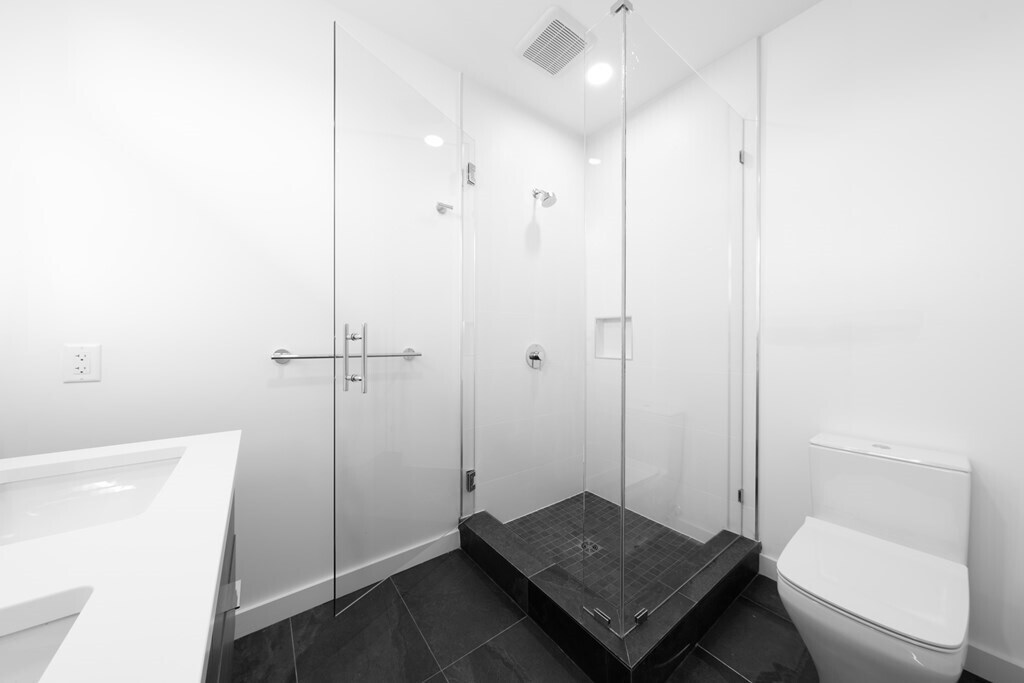 Foto del edificio - 97 Elmwood St