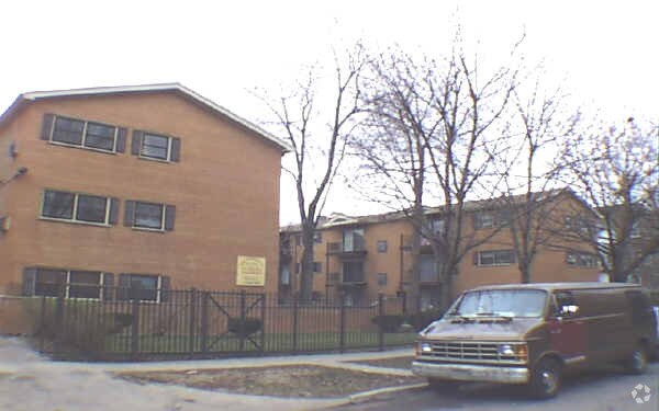Foto del edificio - 1529-1537 W Farwell Ave