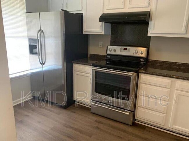 Foto del edificio - 6339 Windsor Gate Ln