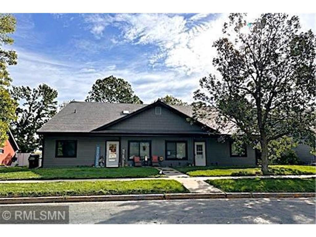 Foto principal - 410 S Division St