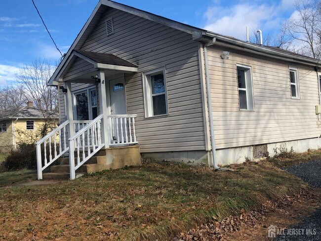 Building Photo - 78 Old Route