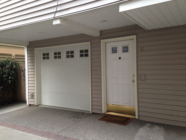 Building Photo - 1512 NW 57th St
