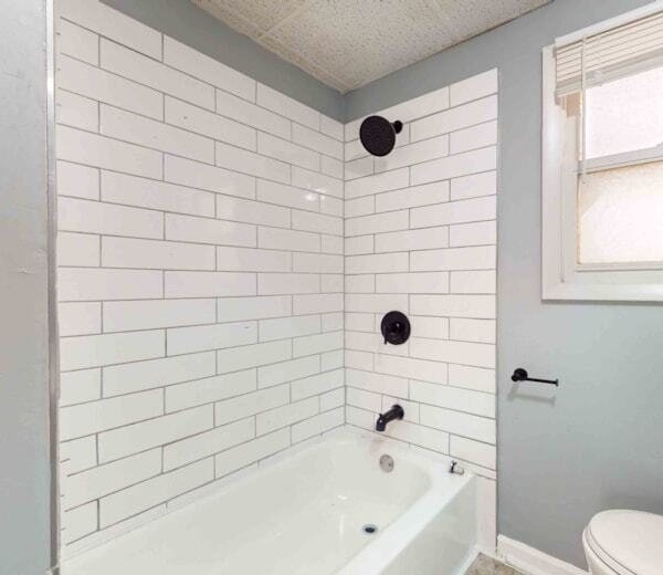 Foto del edificio - 323 S 41st St