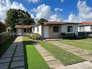 Foto principal - 3147 SW 24th St