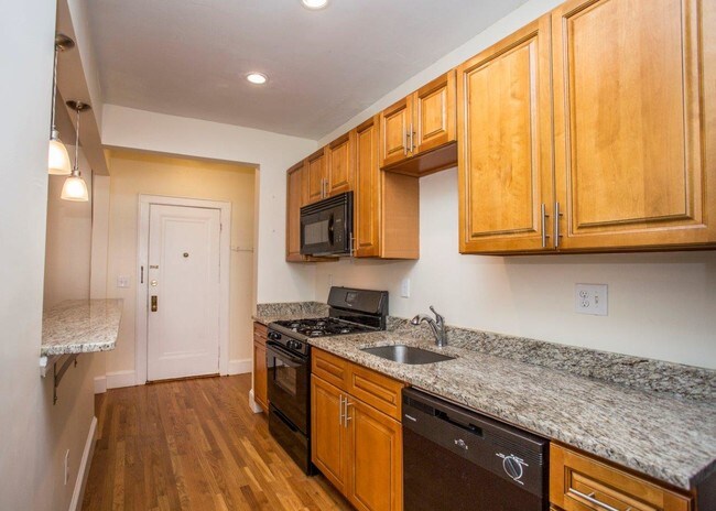 Foto del edificio - 138 Highland Ave