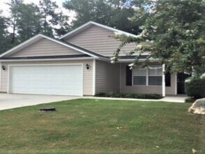 Building Photo - 135 Crescent Creek Ct