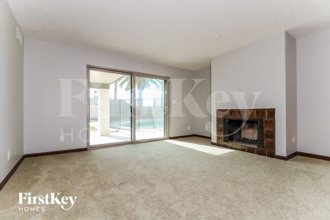 Foto del edificio - 9601 N 34th Ave