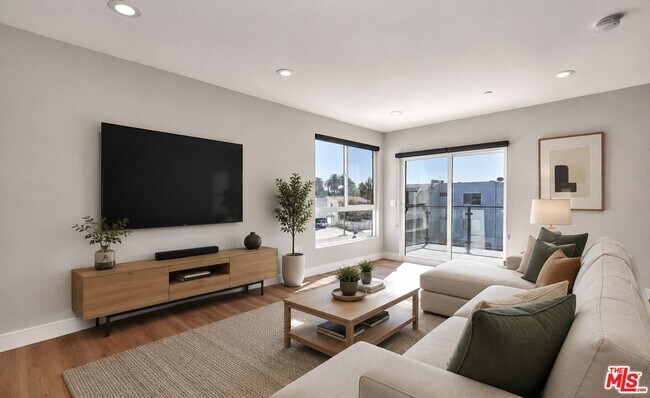 Foto del edificio - 4507 Lomita St