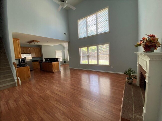 Foto del edificio - 9510 Knollcrest Blvd