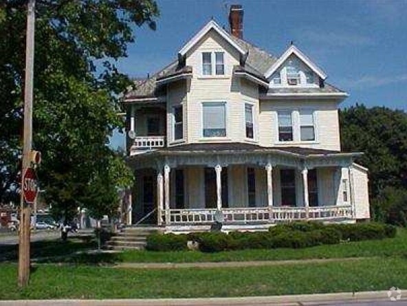Foto del edificio - 702 Wayne St