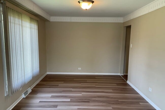 Building Photo - 15529 Orogrande Dr
