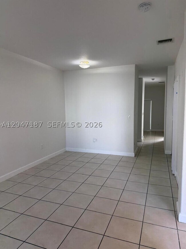Foto del edificio - 1656 SE 29th Dr