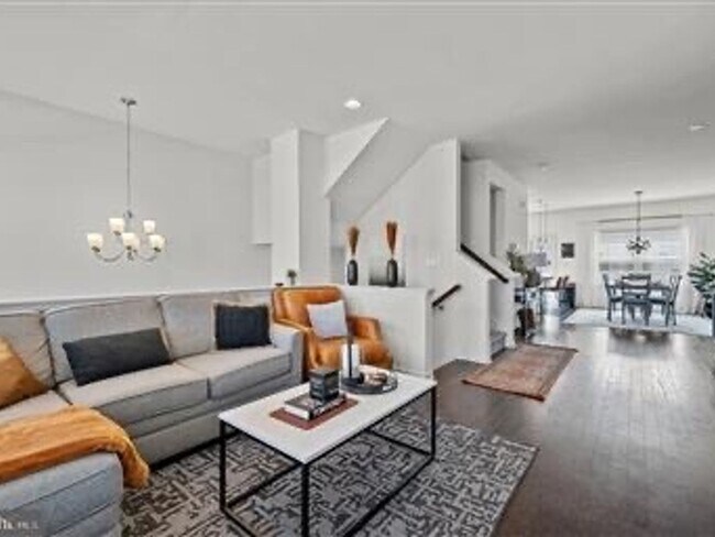 Building Photo - 3 Bedroom Single Family Townhouse in Bear ...