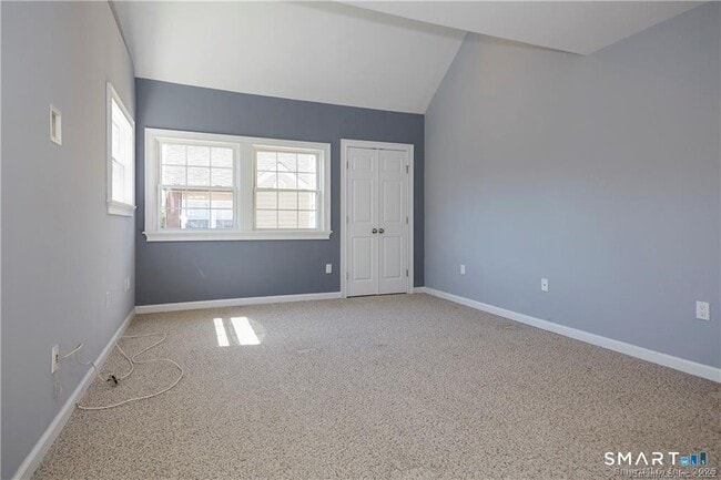 Foto del edificio - 160 E Elm St