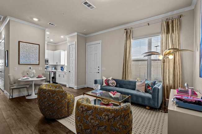 Foto del edificio - Luxe of Denton