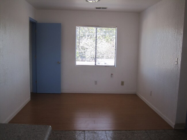 Building Photo - 1225 Beacon Ave
