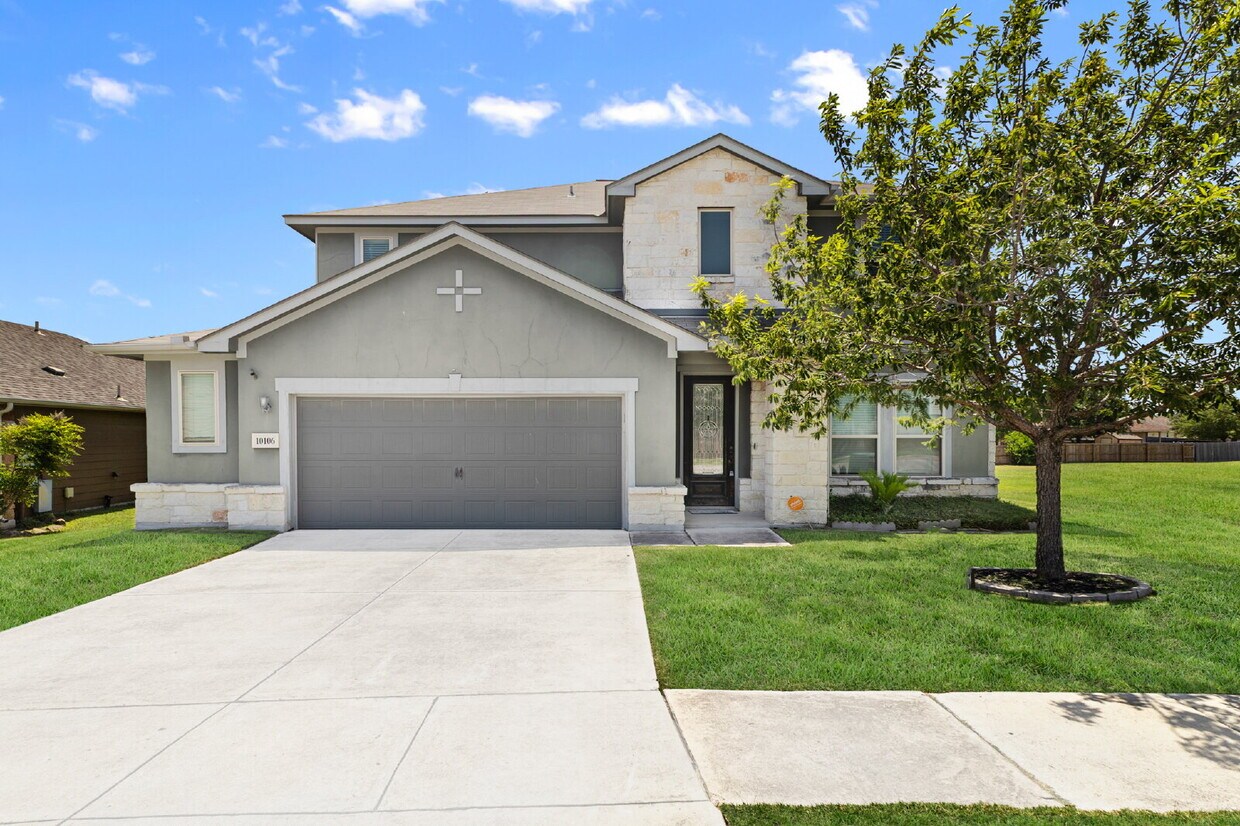 Foto principal - 10106 Macarthur Way