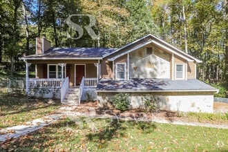 Building Photo - 302 Meek Dr