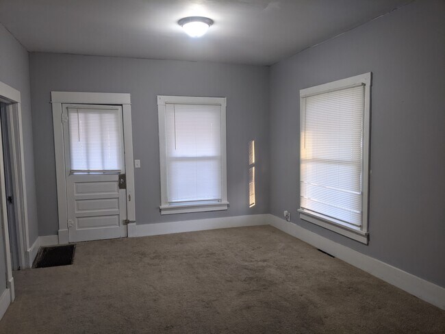 Living Room - 701 Sylvan St