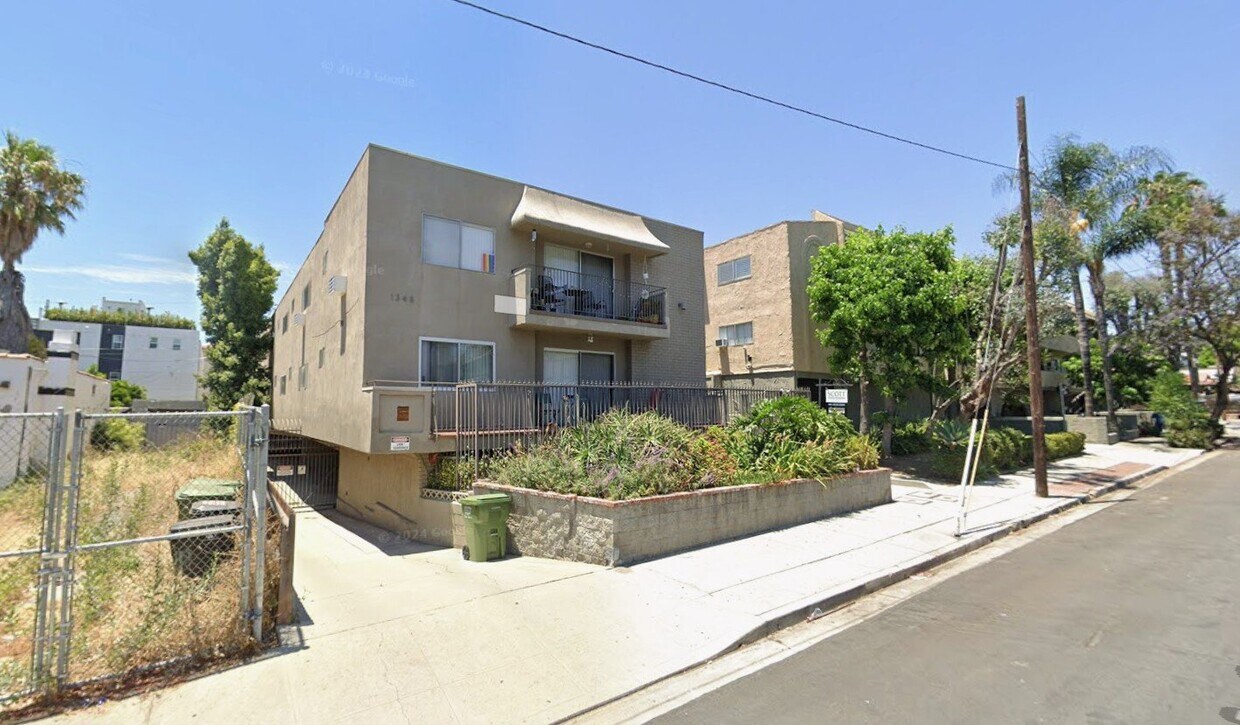 Floorplan - The Orange Drive