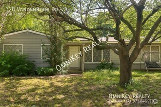 Building Photo - 128 Vandenburg Dr