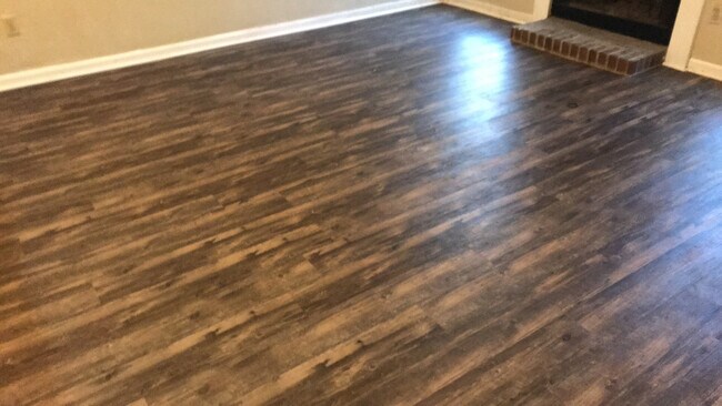 Foto del edificio - 1201 Chee Ln