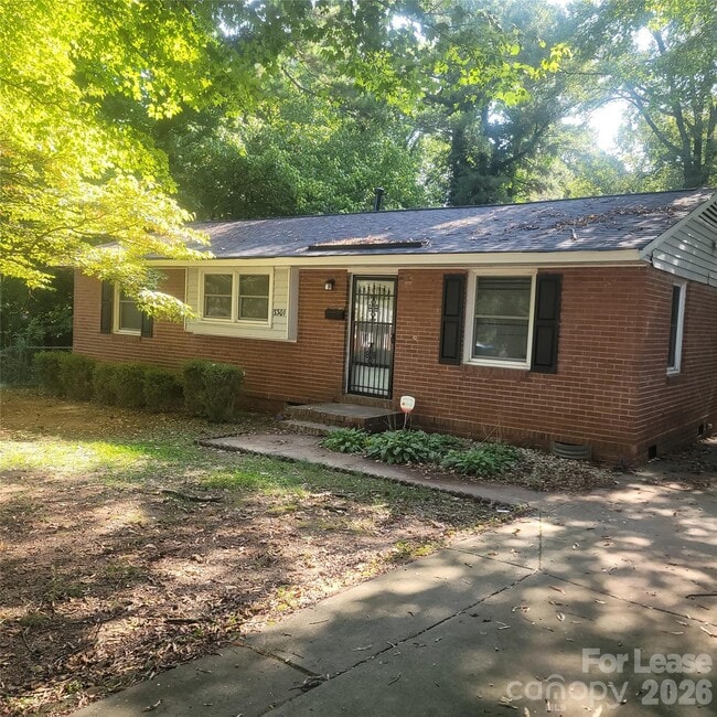 Building Photo - 3301 Revolution Pk Dr