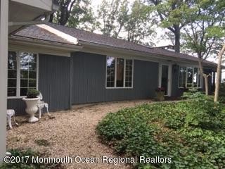 Building Photo - 10 Ballinswood Rd