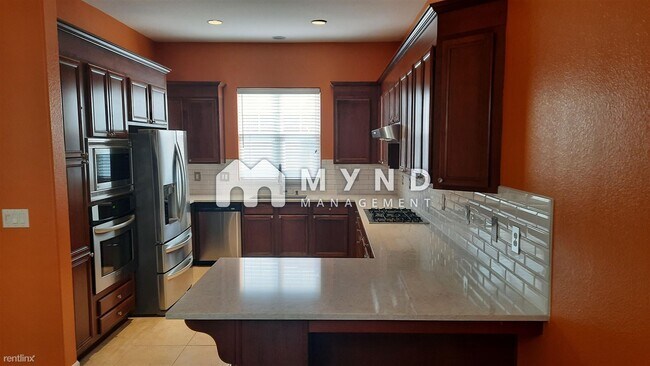 Building Photo - 4 br, 3.5 bath House - 7697 Stone Bluff Way