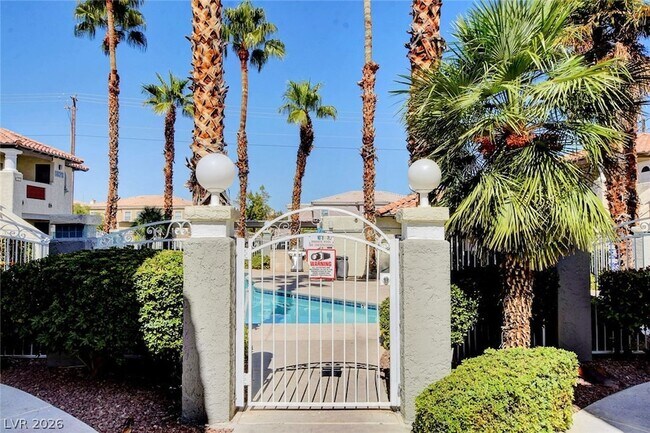 Foto del edificio - 6812 W Elm Creek Dr