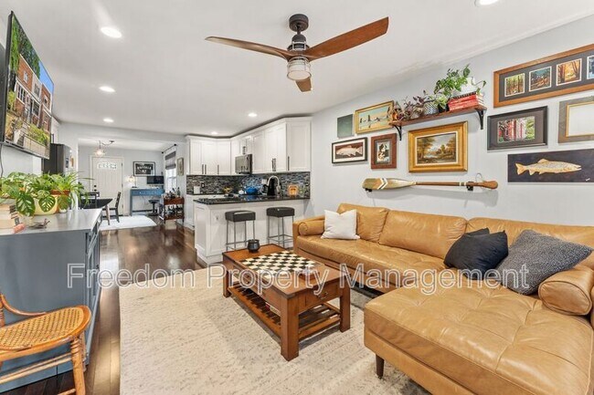 Foto del edificio - 102 Lynhaven Dr