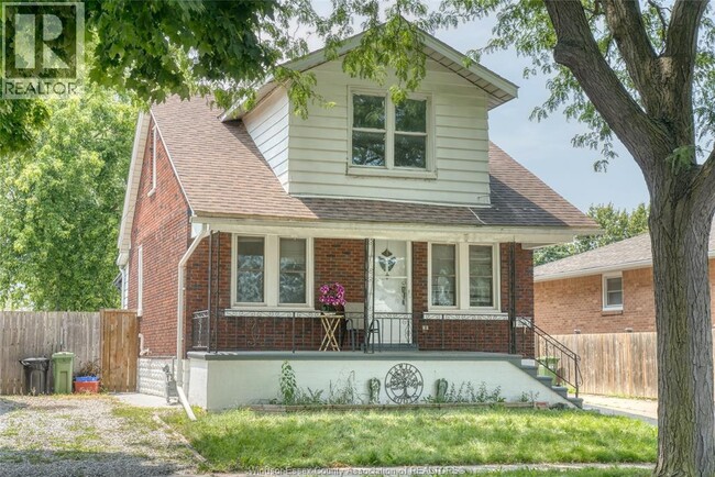 Building Photo - 2309 Alexis Rd