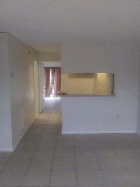 Foto del edificio - 7220 Fairway Dr