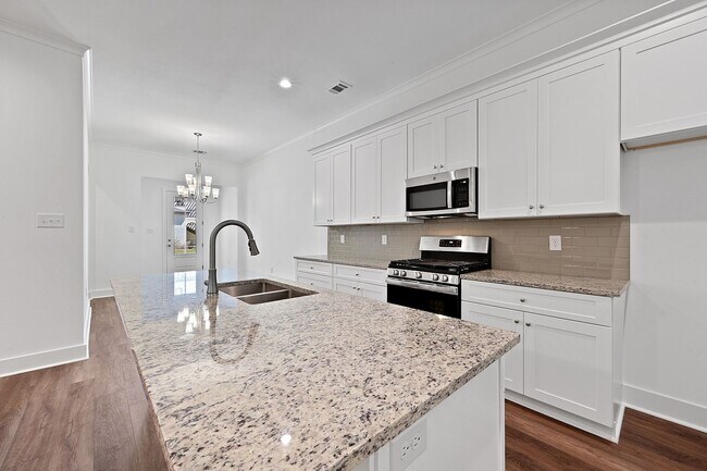Foto del edificio - Available in the heart of Baton Rouge