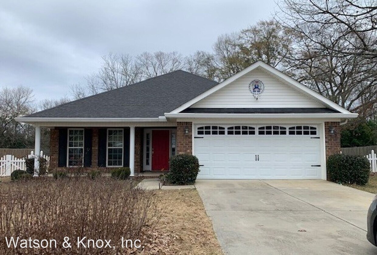Primary Photo - 3 br, 2 bath House - 204 Ansley Way