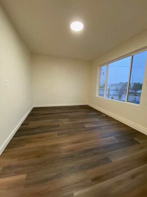 Foto del edificio - 3238 Knox Butte Ave NE