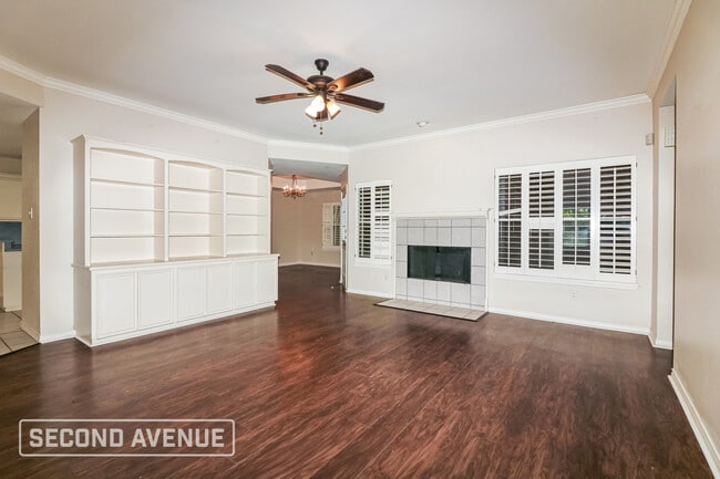 Building Photo - 5105 Lethaby Dr