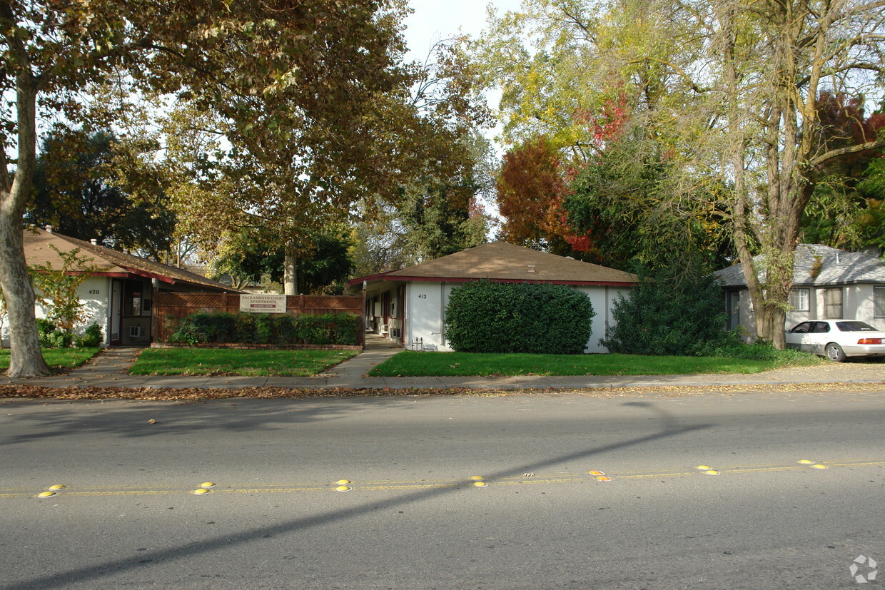 Primary Photo - 412 W Sacramento Ave