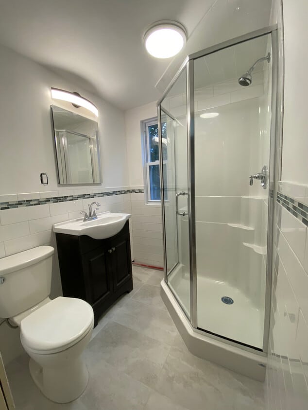 Building Photo - 26 Hazelwood St