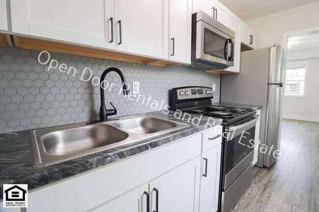 Foto del edificio - 1823 Griswold Dr